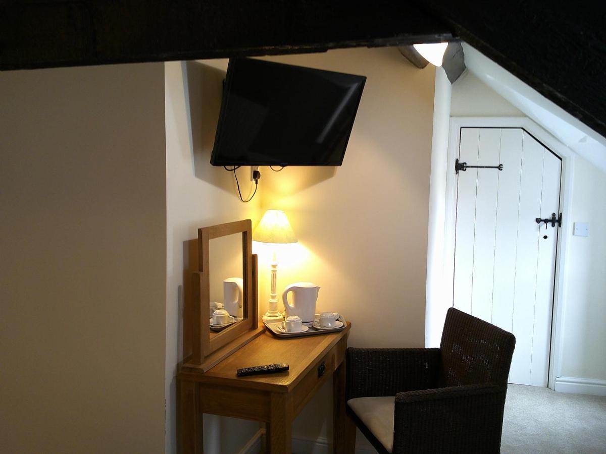 The Crown Hotel Corwen Esterno foto