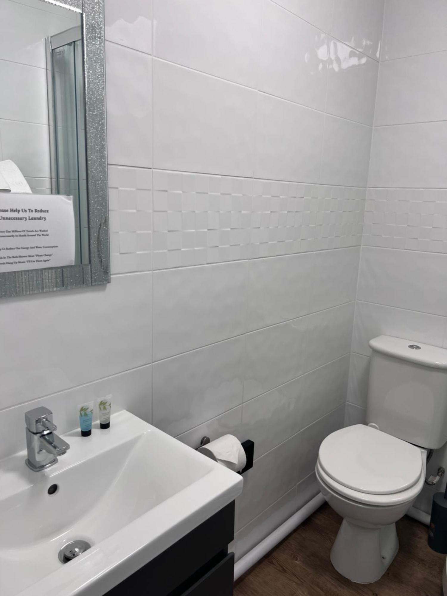 The Crown Hotel Corwen Esterno foto