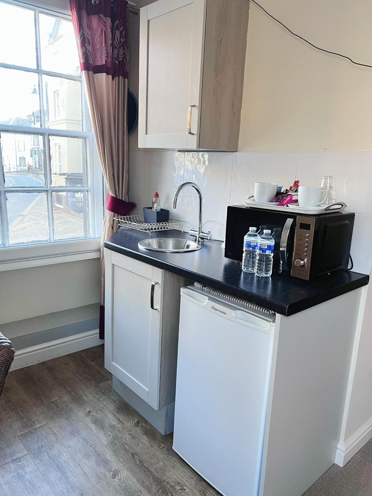 The Crown Hotel Corwen Esterno foto