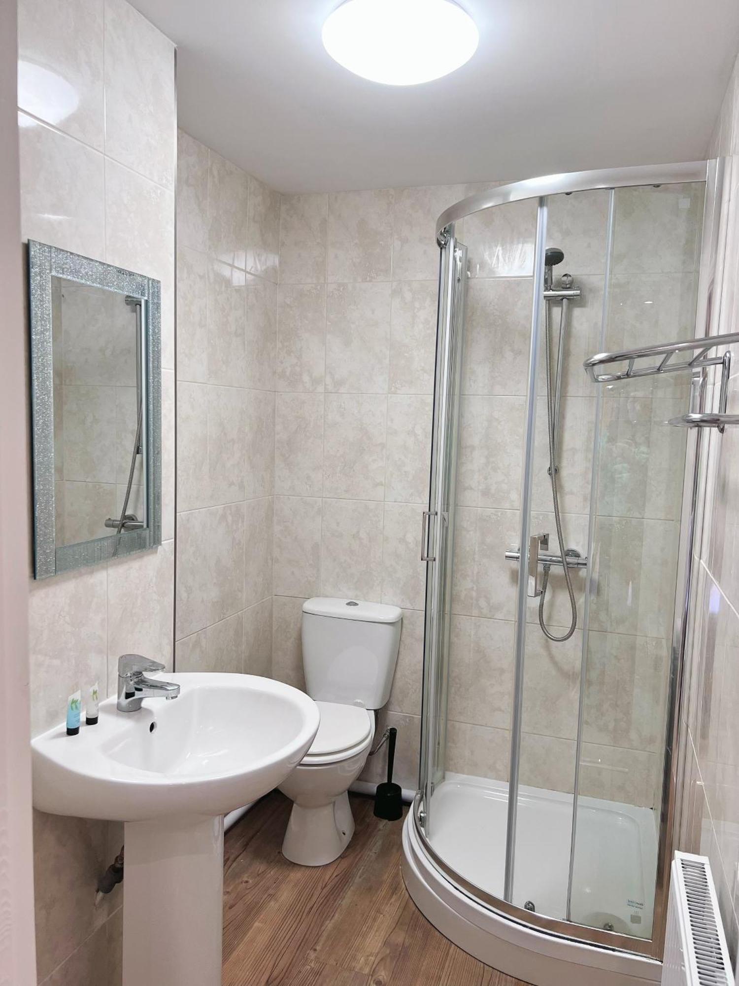The Crown Hotel Corwen Esterno foto